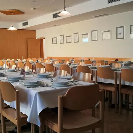 Mauernboeck מלון *