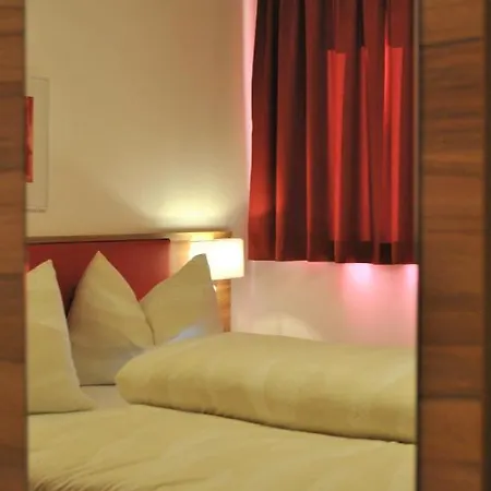 מלון Mauernboeck *