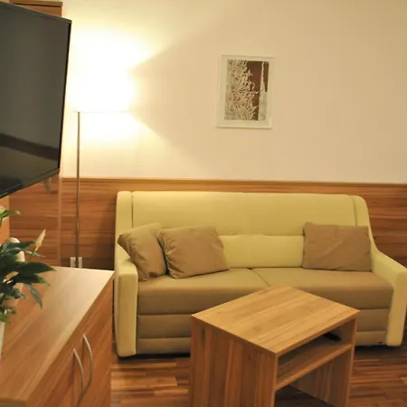 Mauernboeck מלון *