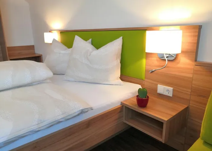 Mauernboeck * Rottenbach